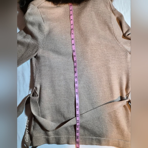 ​Talbots Petites 100% Merino Wool Cardigan with Faux Fur Collar LP Tan Belted - Picture 9 of 11